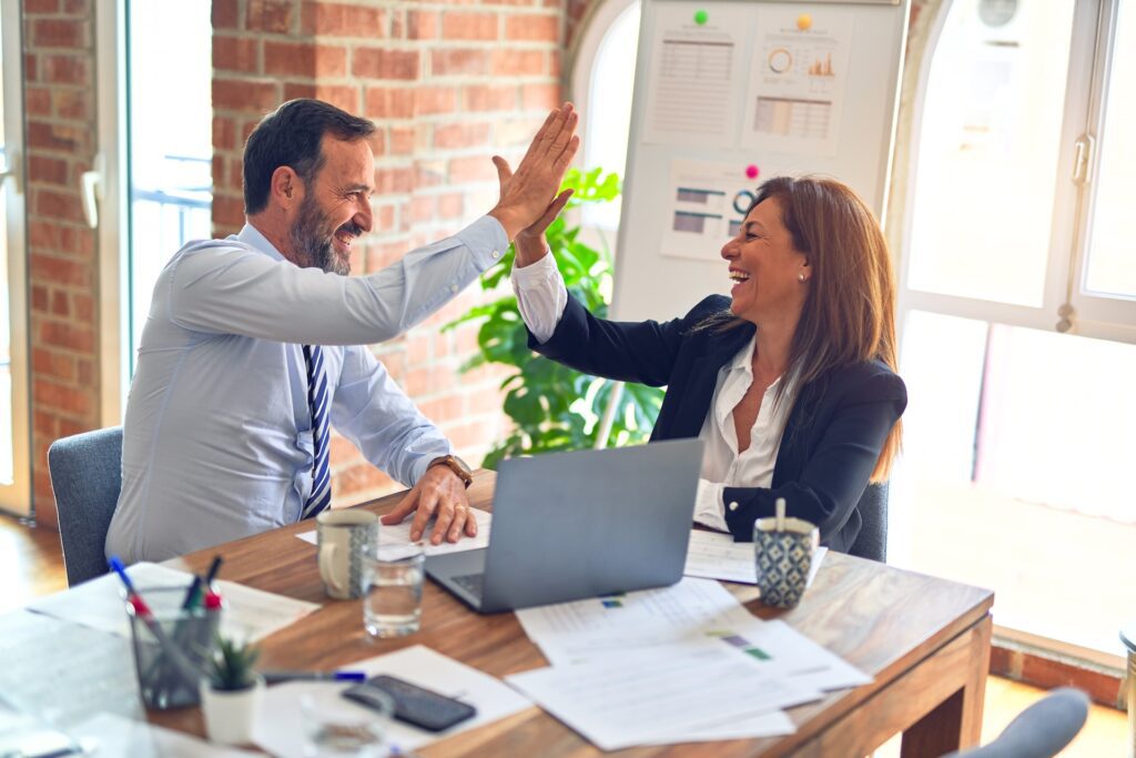 Learn 4 Advantages of Hiring a Virtual Assistant for your small business; save time, increase productivity, and reach new goals!